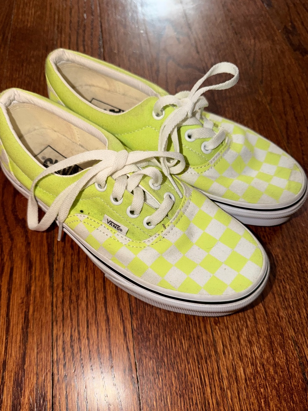 Vans Checkerboard Low Top Sneakers in Neon Yellow & White| Women’s 6.5